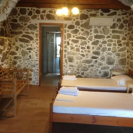 Сasa de vacaciones Loutra Olive Gardens Stone House #1 *