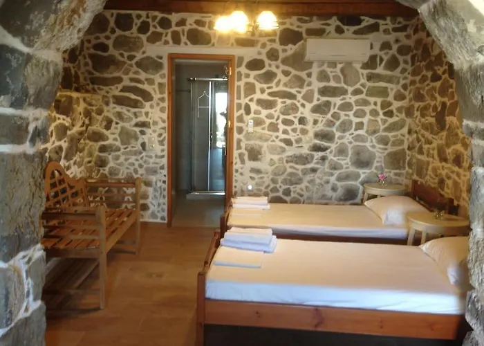 Tatil Evi Loutra Olive Gardens Stone House #1 *