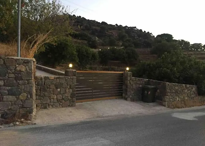 Tatil Evi Loutra Olive Gardens Stone House #1 *